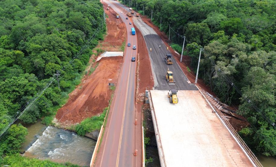 Nova ponte sobre o Rio Tamanduá na BR-469, em Foz do Iguaçu