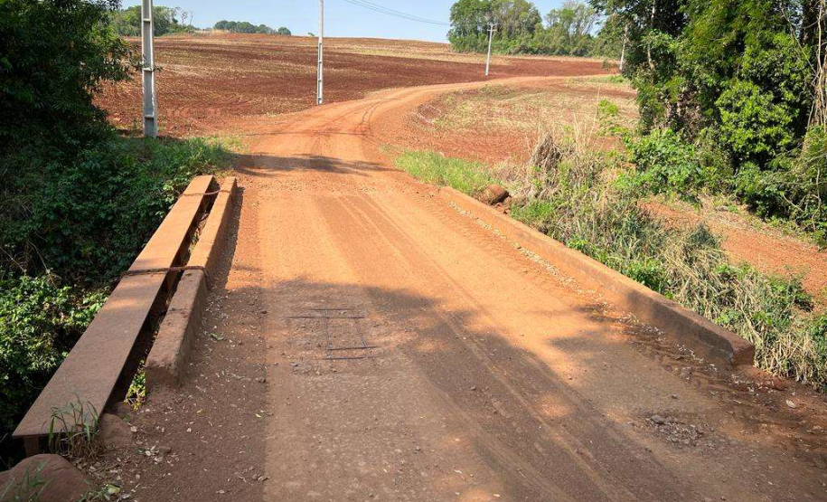 Ponte na Estrada São Jorge em Formosa do Oeste