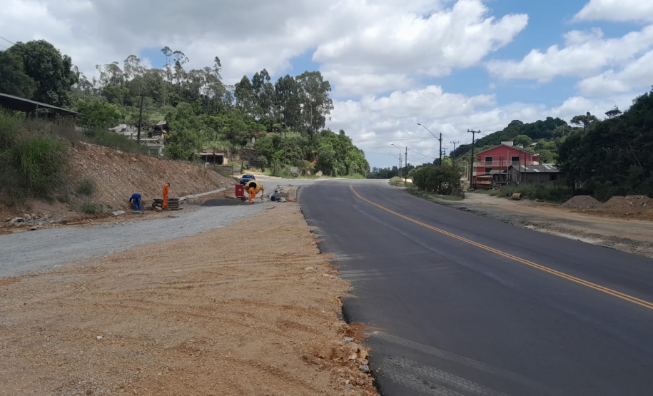 Curva da Brascal em Rio Branco do Sul, quase pronta