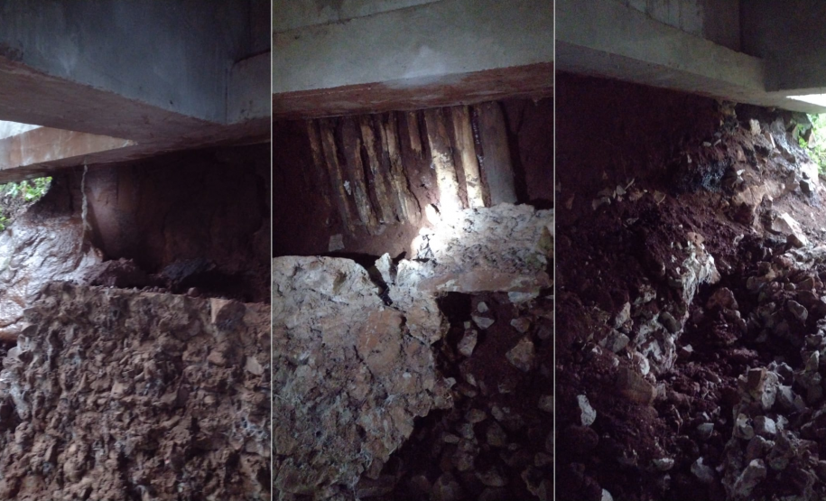 Danos na contenção sob a ponte na PR-239, em Jesuítas