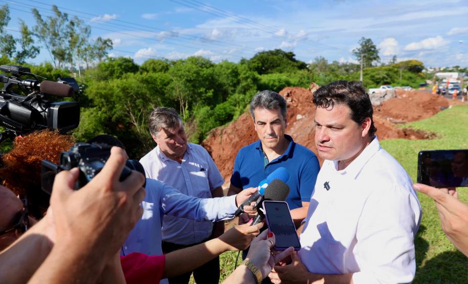 Obra de recuperação emergencial da PR-323 em Umuarama; visita técnica