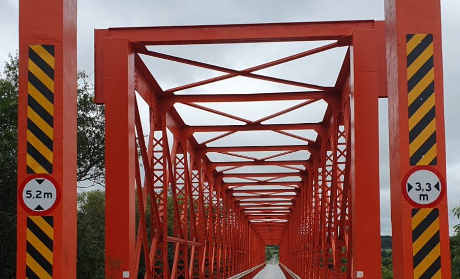 Ponte sobre o Rio da Várzea na PR-427, entre a Lapa e Campo do Tenente