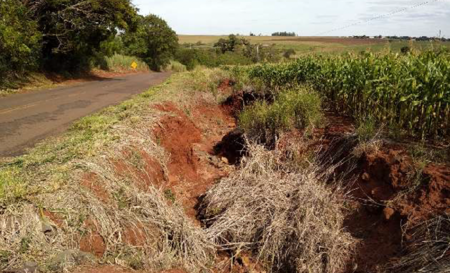 PR-461 em Flórida, trecho atingido por erosão