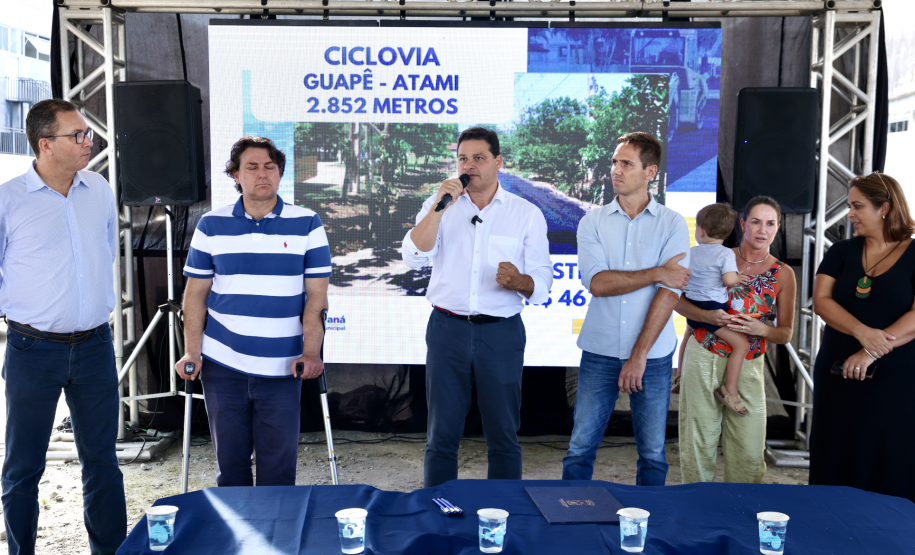 Cerimônia de assinatura da ordem de serviço do contorno municipal de Praia de Leste