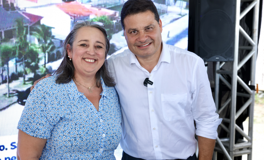 Cerimônia de assinatura da ordem de serviço do contorno municipal de Praia de Leste