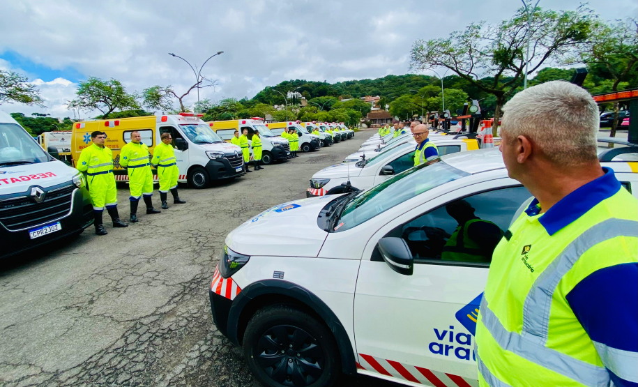Equipes e equipamentos das novas concessionárias