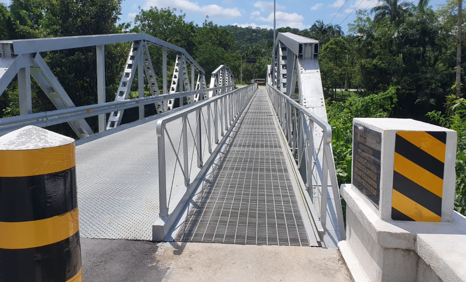 Ponte Rio Nhundiaquara PR-411 em Morretes, após reforma