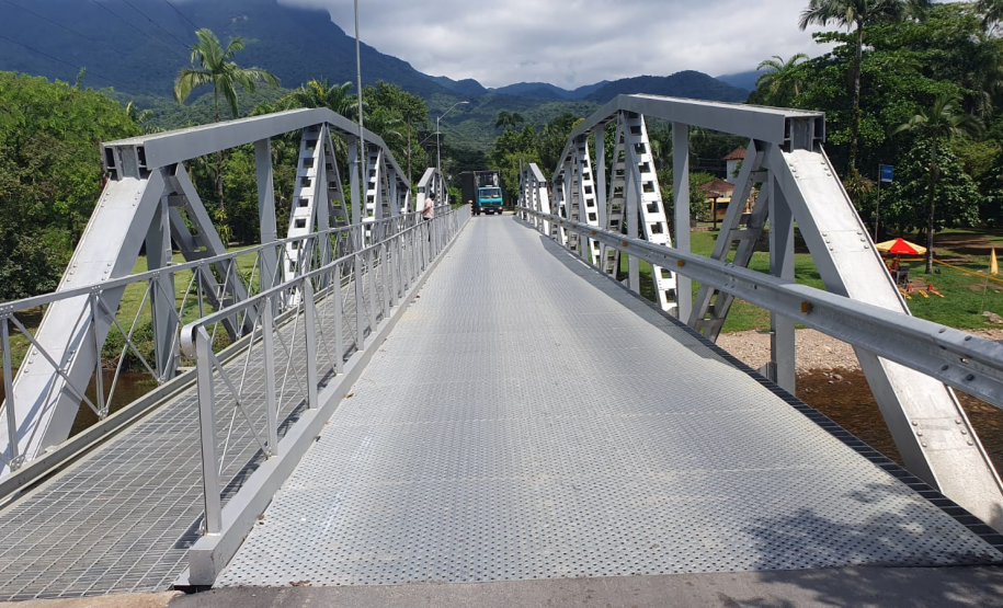 Ponte Rio Nhundiaquara PR-411 em Morretes, após reforma