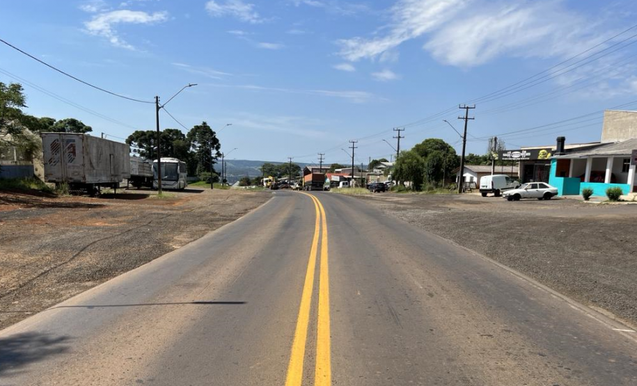 Conservação do pavimento realizada na PR-170 em Guarapuava