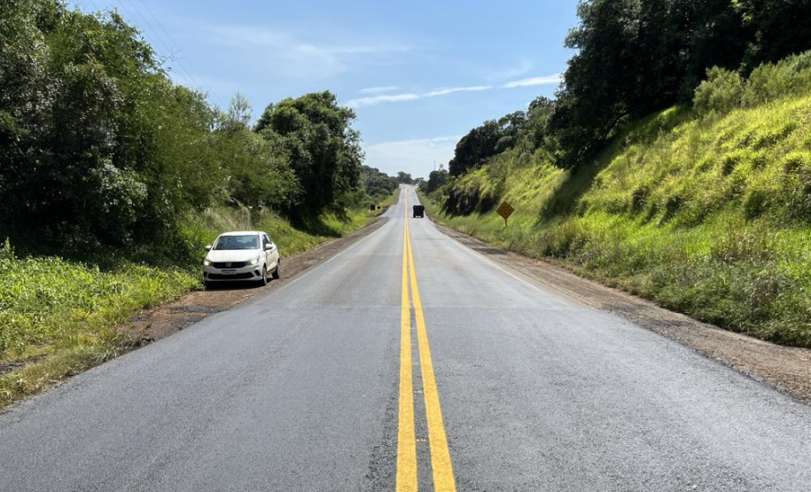 Conservação do pavimento realizada na PR-170 em Guarapuava