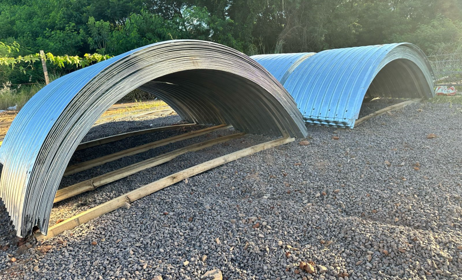 Novo bueiro metálico da PR-323 em Umuarama