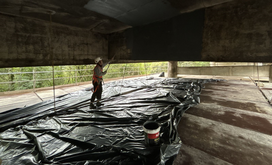 Manutenção da ponte sobre o Rio Verde, na PR-423, limite entre Campo Largo e Araucária