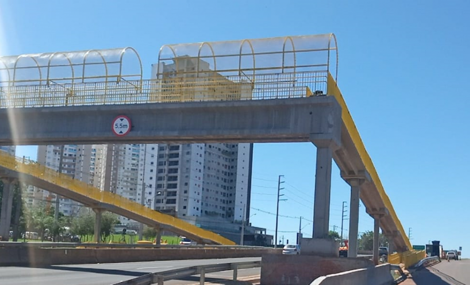 Obras concluídas de passarela na PR-445 em Londrina