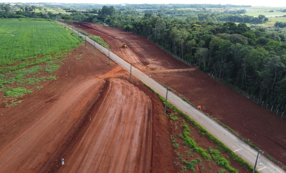 Perimetral Leste - terraplenagem viaduto Filipe Wandscheer