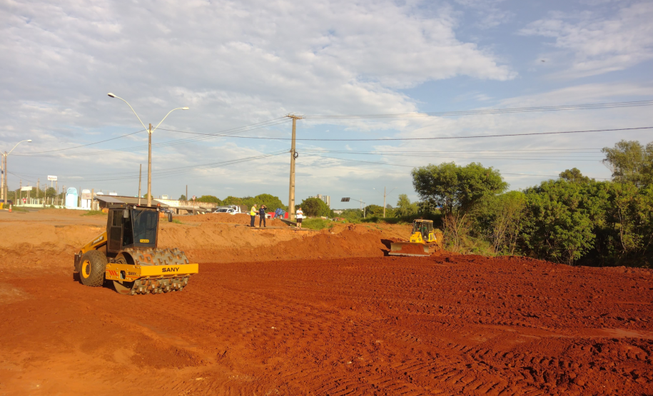 PR-323 em Umuarama, serviços emergenciais em andamento