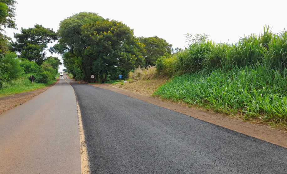 PR-477 entre São Miguel e Missal, serviços de microrrevestimento