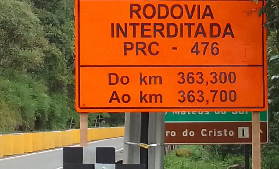 PRC-476 em União da Vitória, sinalização de emergência