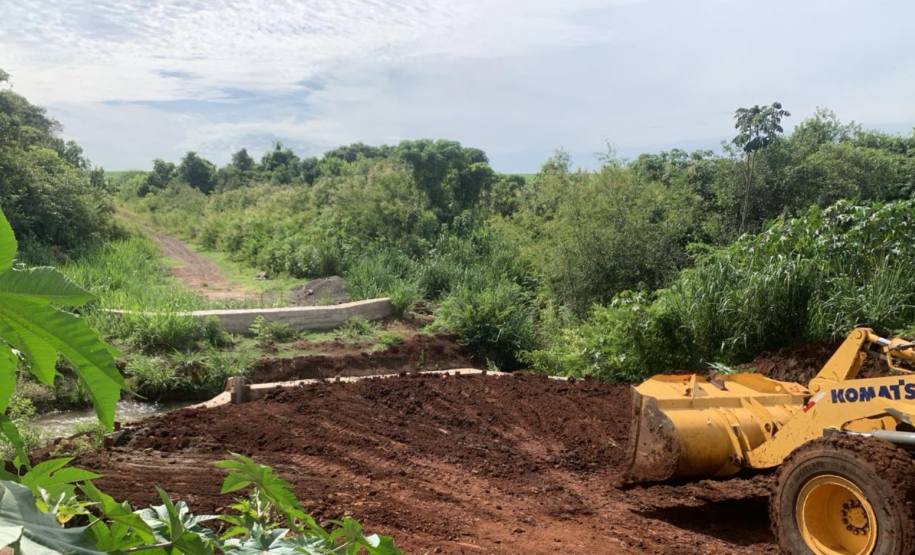 Cabeceiras da ponte sobre o Rio Assú já executadas