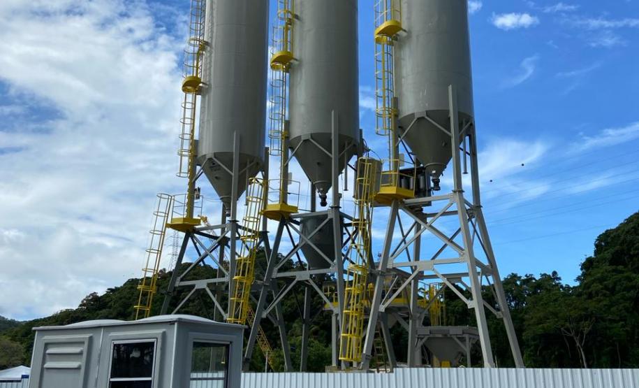 Ponte de Guaratuba canteiro industrial