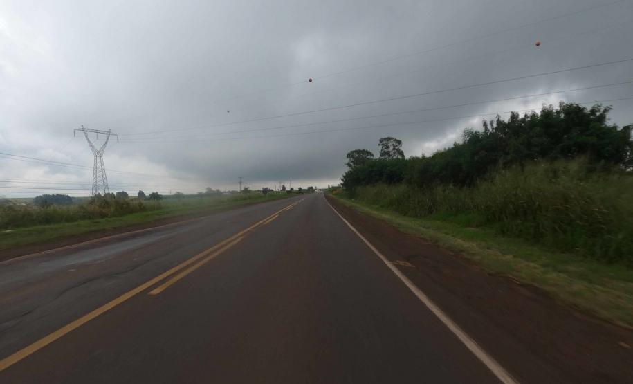 PR-218 entre Arapongas e Sabáudia