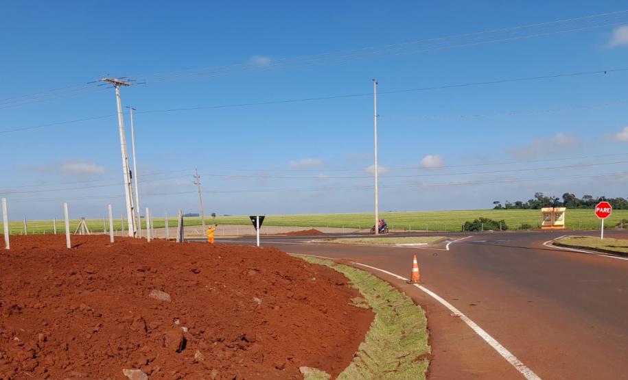 PR-239 entre Toledo e Bragantina (distrito de Assis Chateaubriand) - pavimentação em etapa final