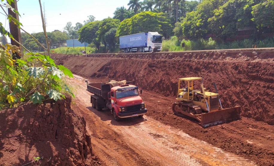 PR-317 duplicação entre Maringá e Iguaraçu - viaduto no parque industrial