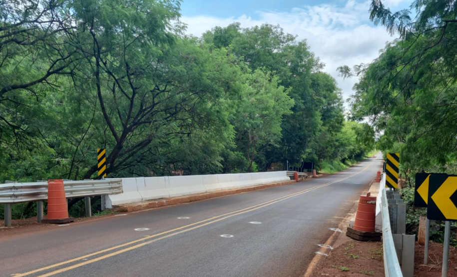 PR-450 Ponte sobre o Rio Centenário em obras