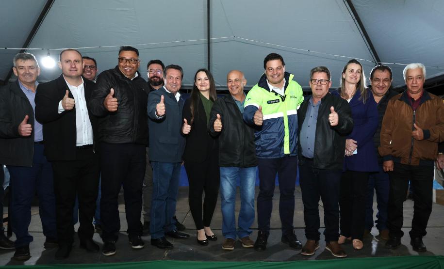 Evento de lançamento dos serviços de Pavimentação entre Ramilândia e São Roque, distrito de Santa Helena