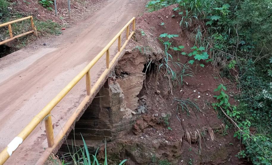 Atual ponte da Estrada Quilombo