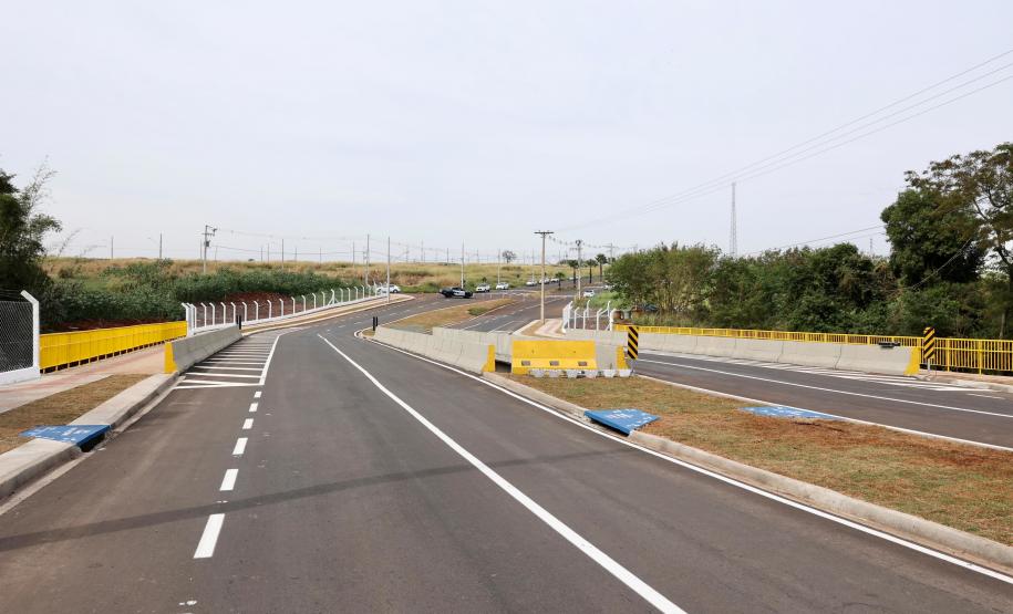 Inauguração da ponte sobre o Ribeirão Pinguim entre Maringá e Sarandi