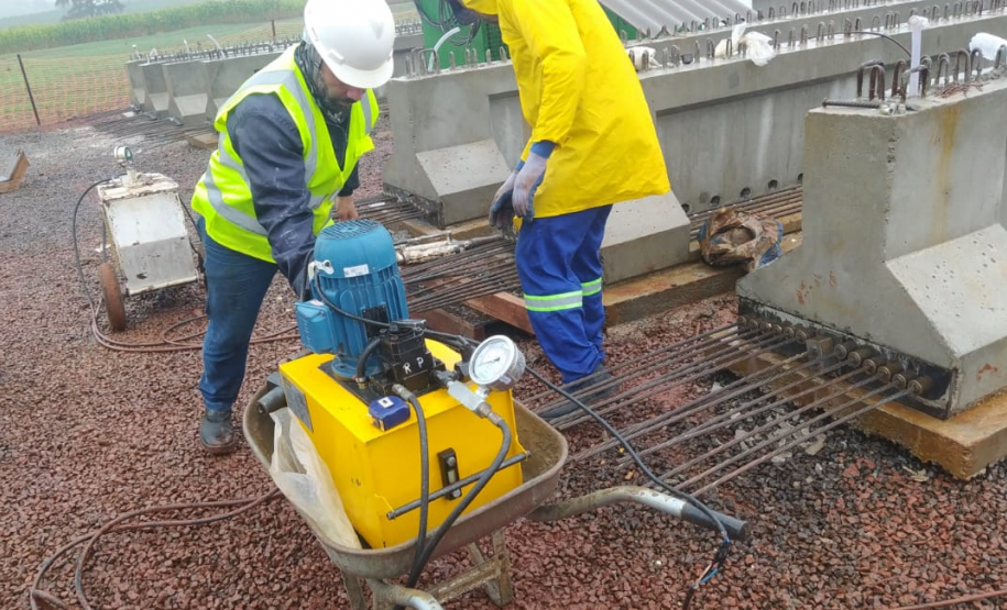 Serviços para implantação de novos viadutos na PR-444 em Mandaguari