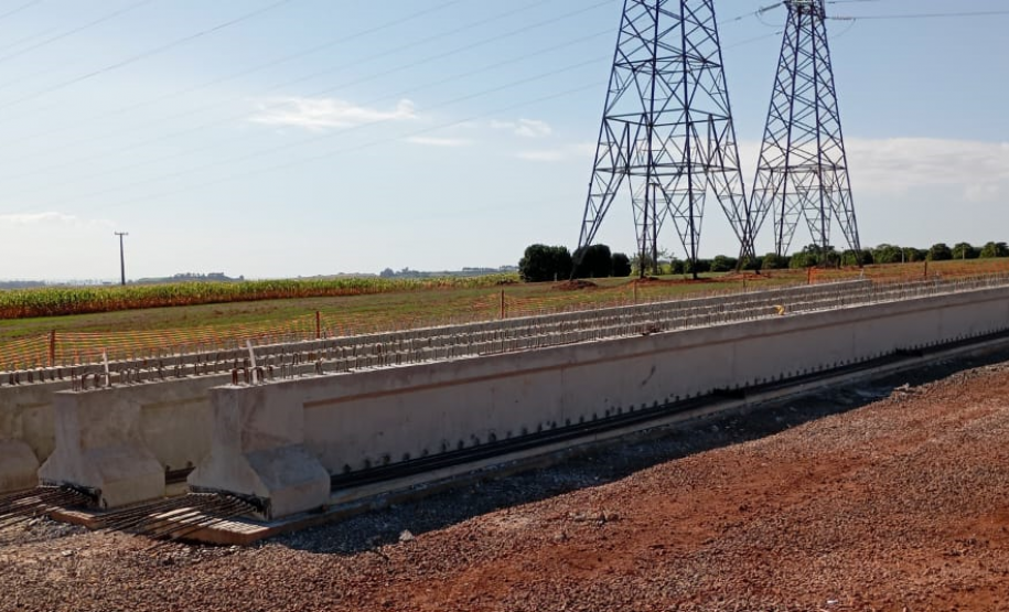 Serviços para implantação de novos viadutos na PR-444 em Mandaguari