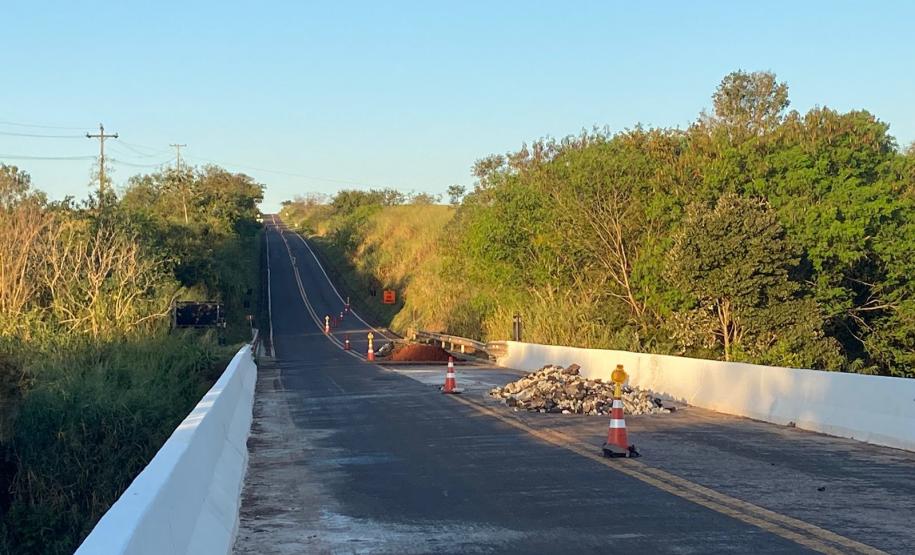 Reforma ponte Rio Dom Bosco na PR-557