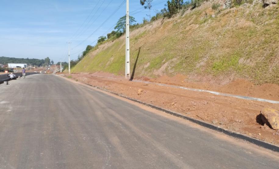 Obra de novas marginais da PRC-466 em Pitanga