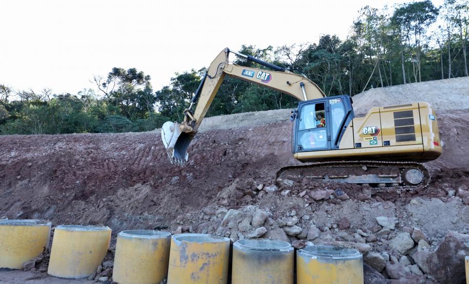 Serviços de contenção de taludes na PRC-466 em União da Vitória