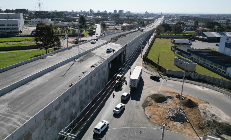 Viaduto do Bradesco com 83% dos serviços executados