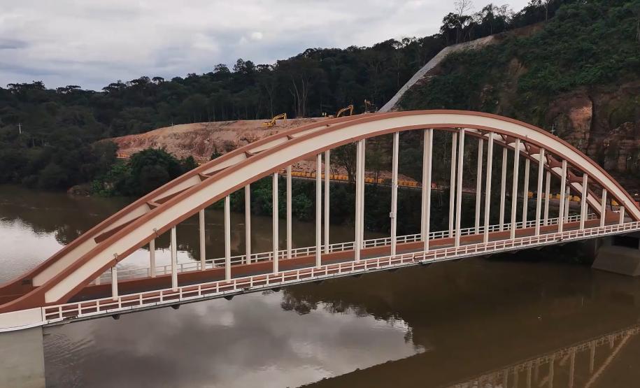 Ponte Manoel Ribas em União da Vitória, após obra de manutenção