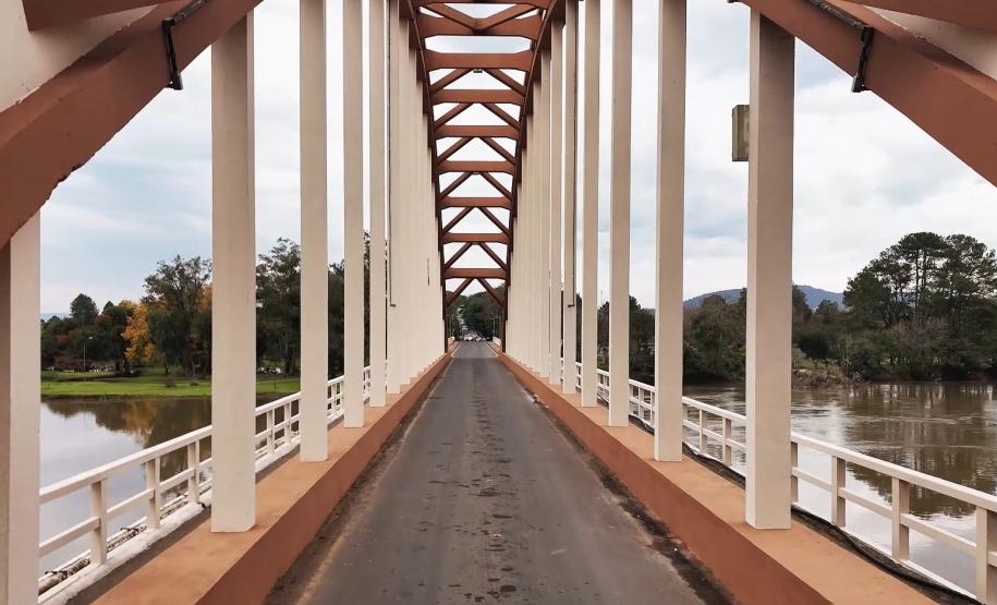 Ponte Manoel Ribas em União da Vitória, após obra de manutenção