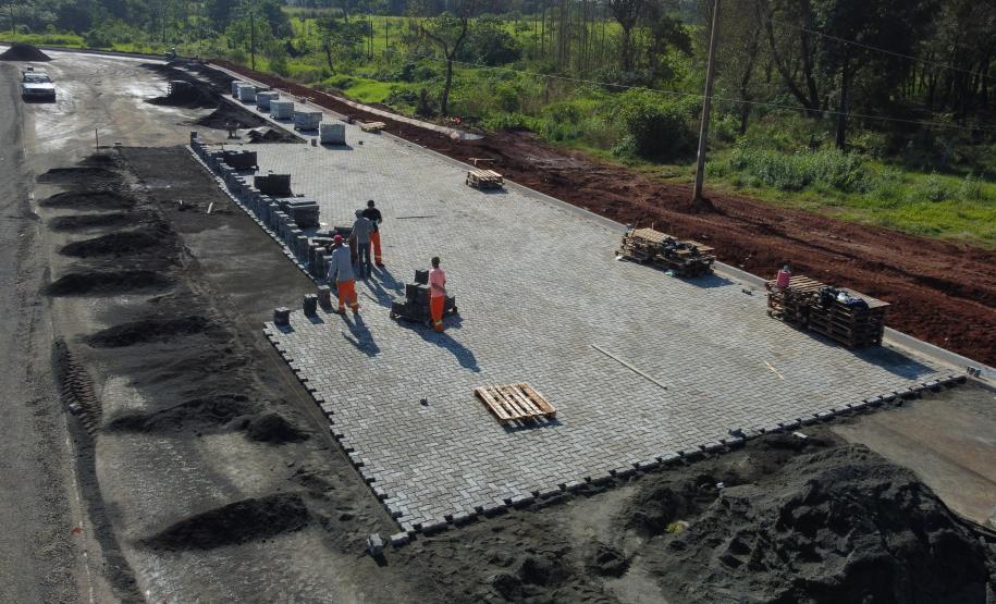 Pátio da aduana Brasil - Argentina por onde passará o desvio para a Ponte Tancredo Neves