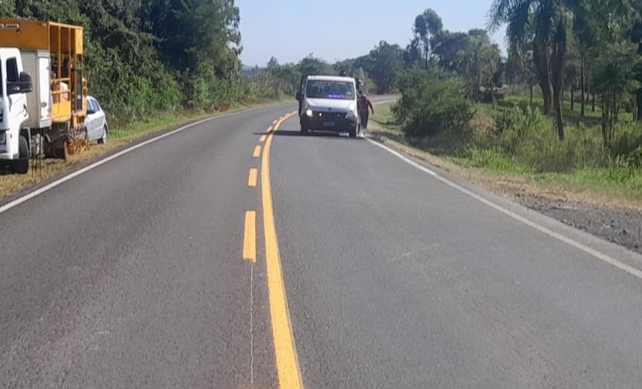 Serviços de conservação na PRC-487 e PR-239 entre Cândido de Abreu e Reserva