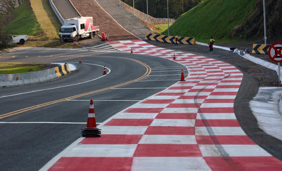 PR-170 vistoria na nova área de escape