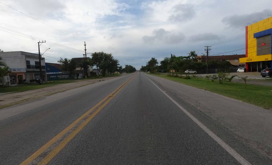 PR-412, entre Matinhos e Praia de Leste