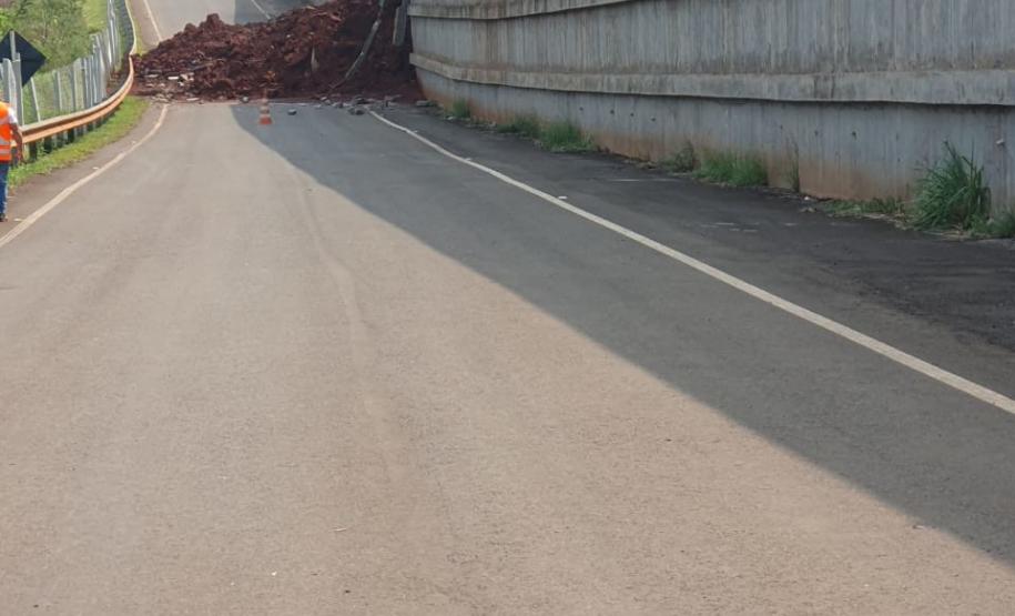 PR-445 - viaduto em Irerê danificado pelas chuvas