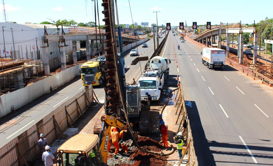 BR-376 Viadutos de Sarandi - serviços nos pilares centrais
