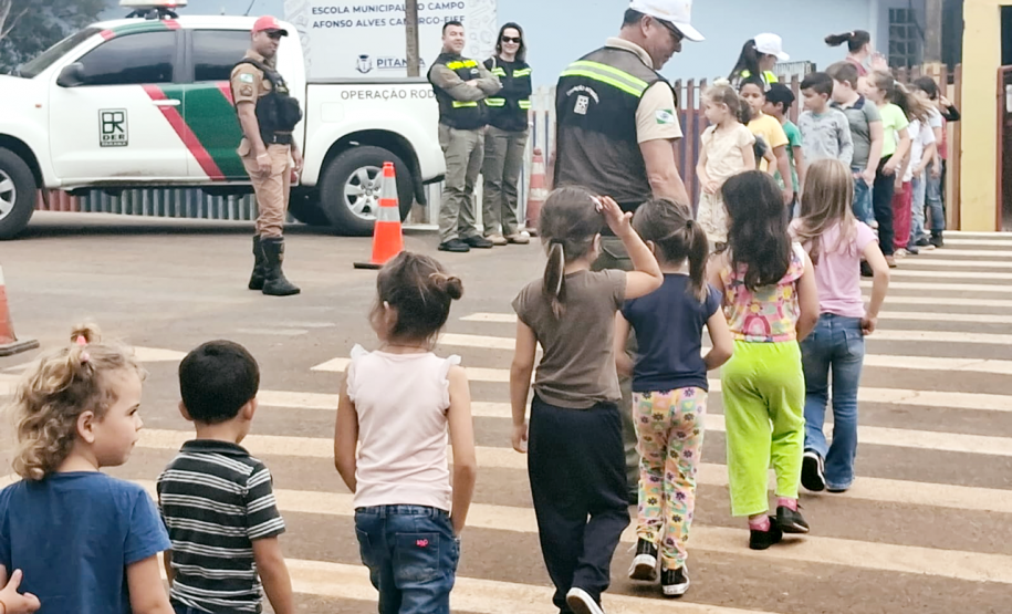 Atividades da EPET em Barra Bonita, distrito de Pitanga