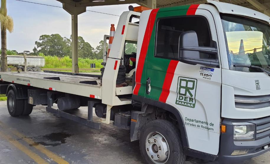 Veículos de operação de tráfego do DER/PR