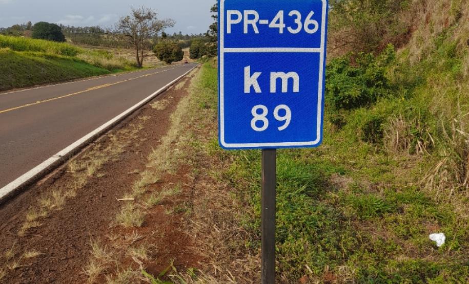 Serviços na PR-436 em Bandeirantes e Itambaracá