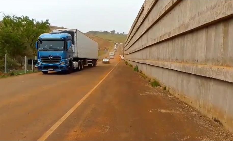 PR-445 segunda marginal liberada no viaduto de Irerê