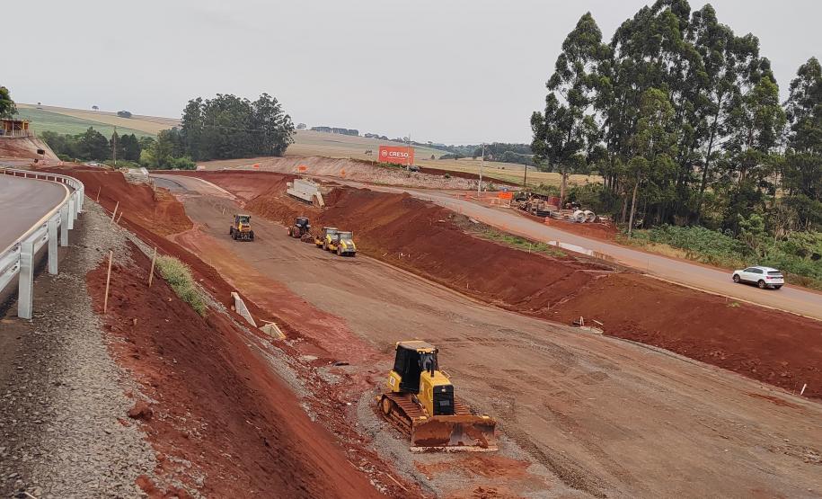 PR-445 viaduto no acesso para Tamarana