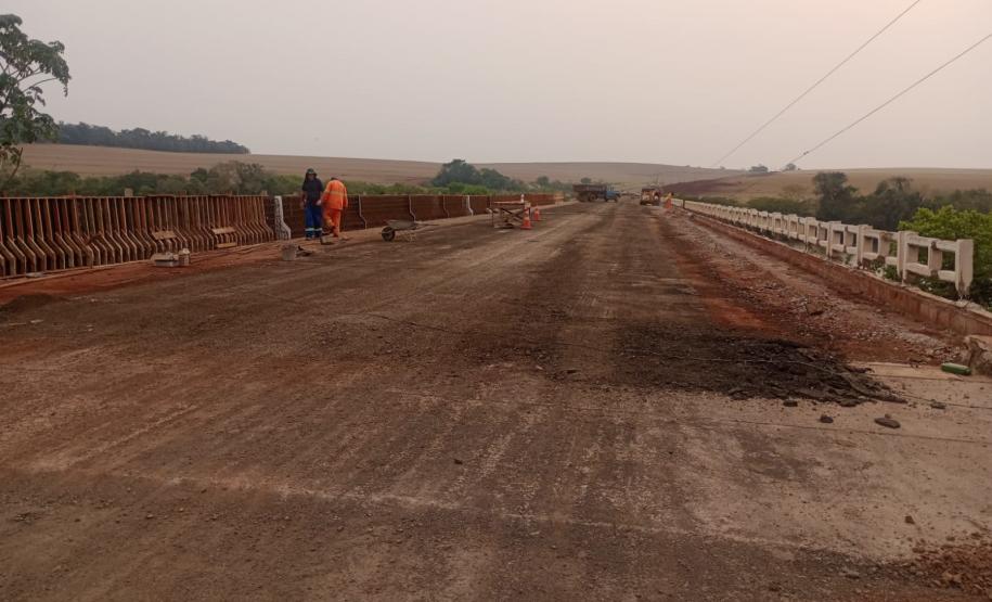 PR-457 Ponte sobre o Rio Ivaí em reforma